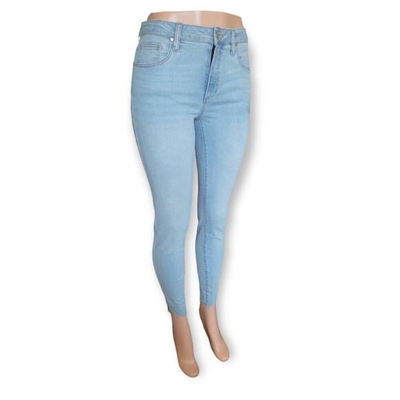 NEW Lulus Women's High Rise Raw Hem Light Wash Skinny Jeans Size 28 - Picture 9 of 12
